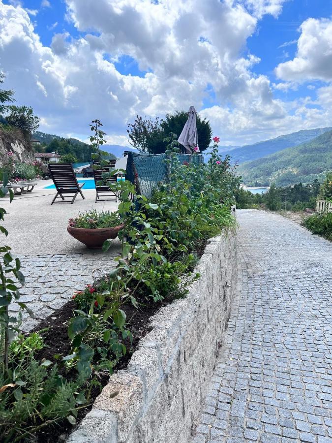 Quinta De Gestacos Villa Geres Dış mekan fotoğraf